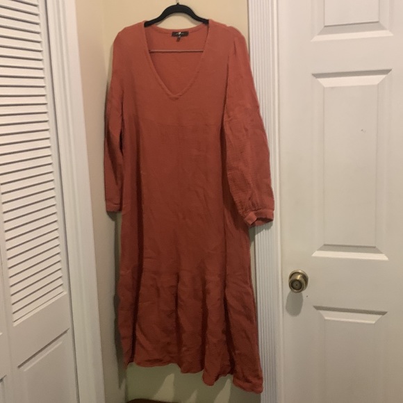 7 for All Mankind Boho Tiered V-Neck Gauze Maxi Dress - Size M - Picture 4 of 6